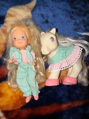 Vintage My Little Pony Megan And Twice As Nice Stardancer Set